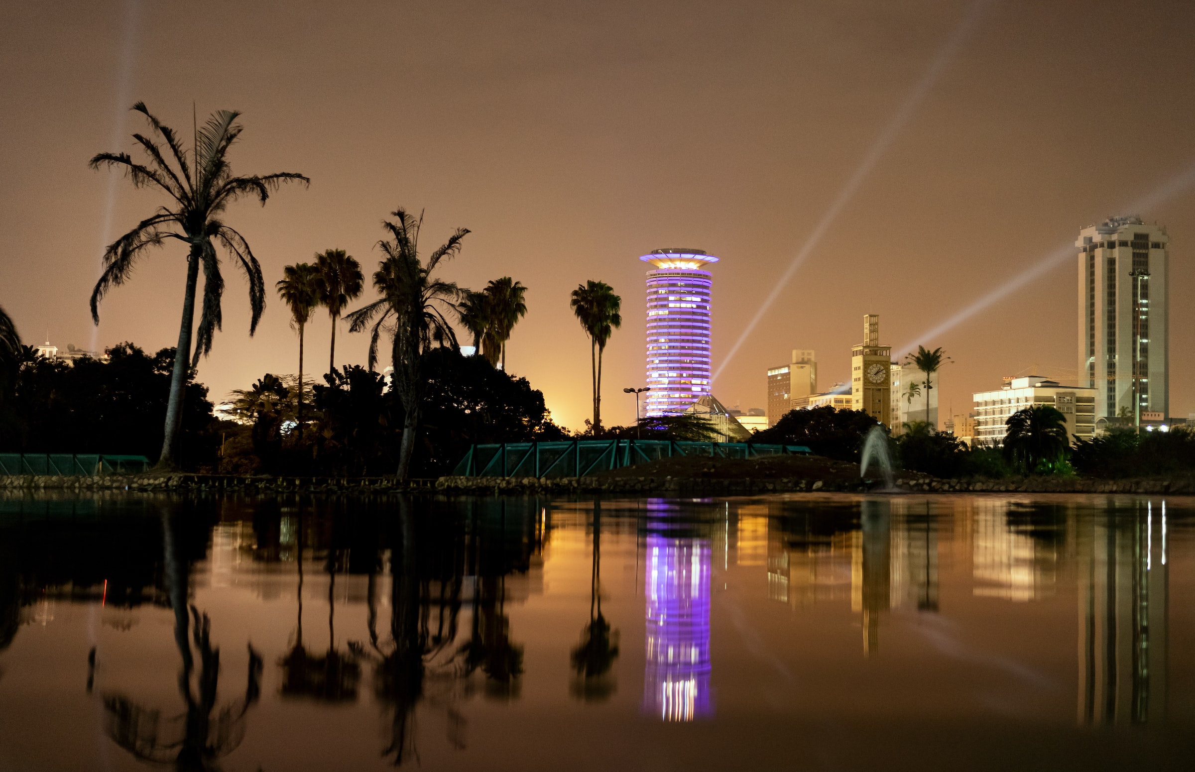 Kenya_skyline_nightime